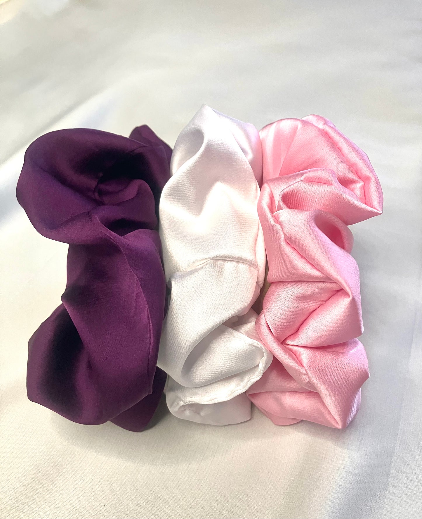 Trio Chouchou Soie de Satin / Silk Satin Scrunchie Trio Large
