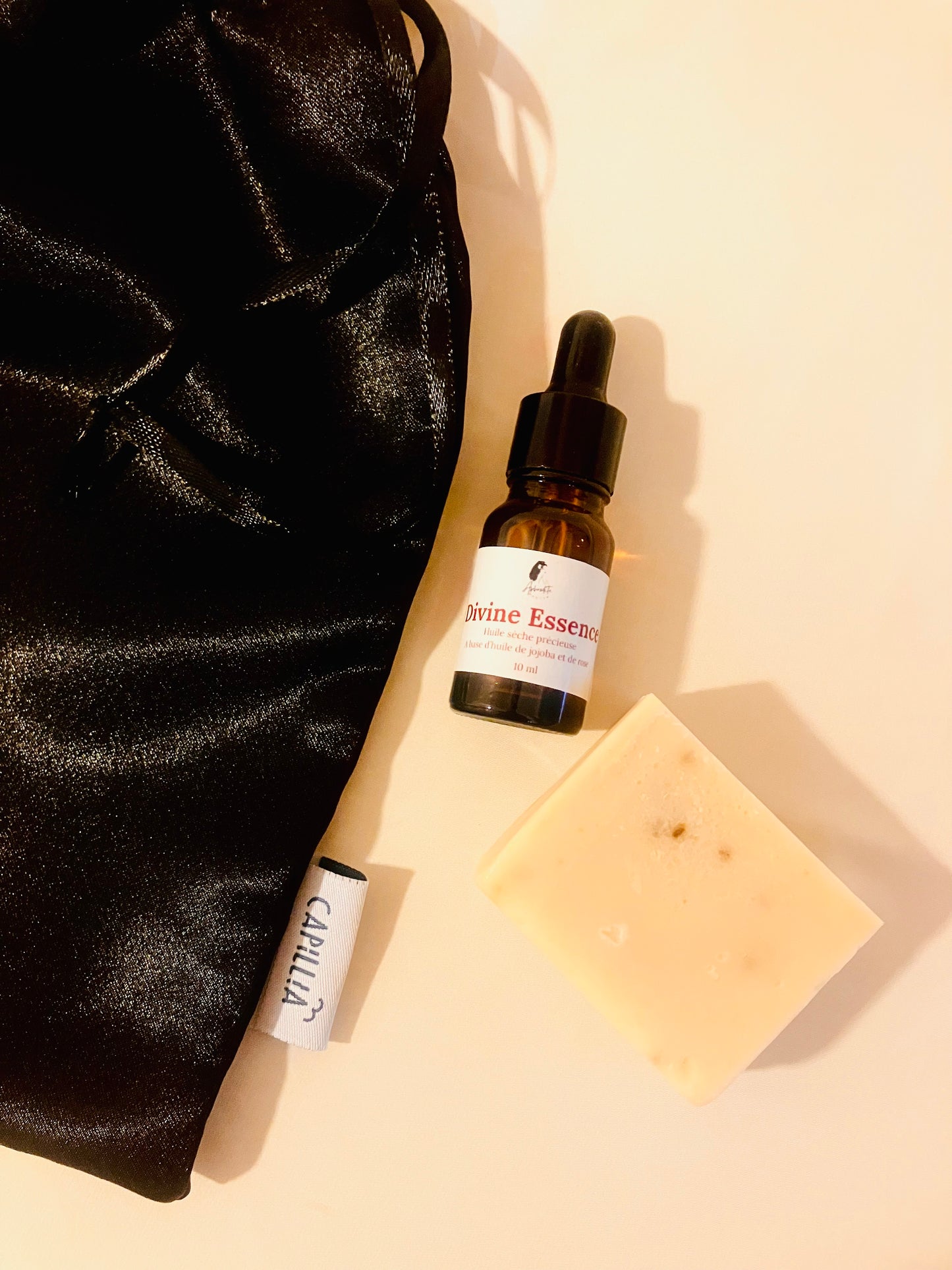 Pochette Découverte Huile Divine Essence 10ml + 1 savon 50g