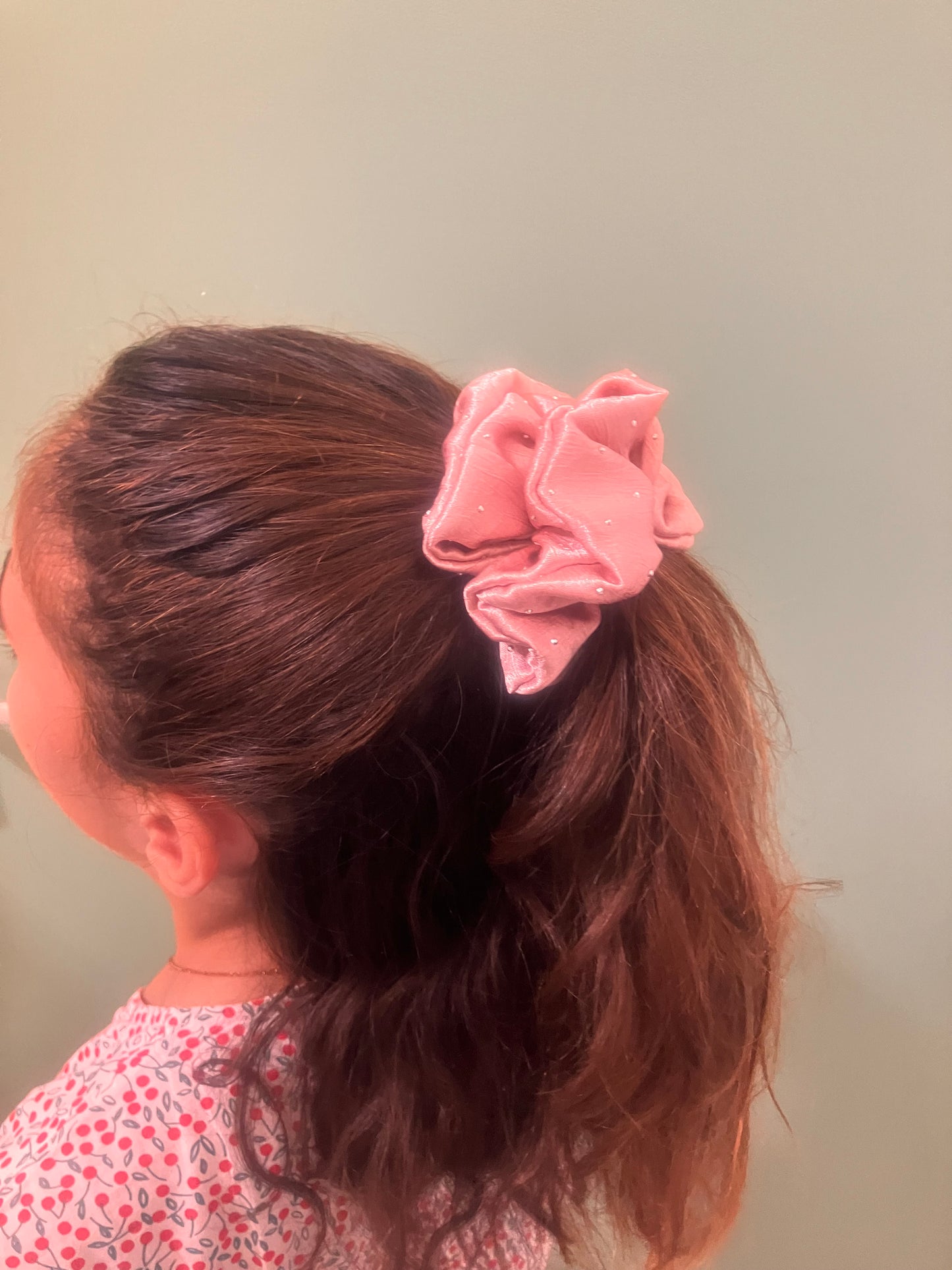 Medium Silk Satin Scrunchie