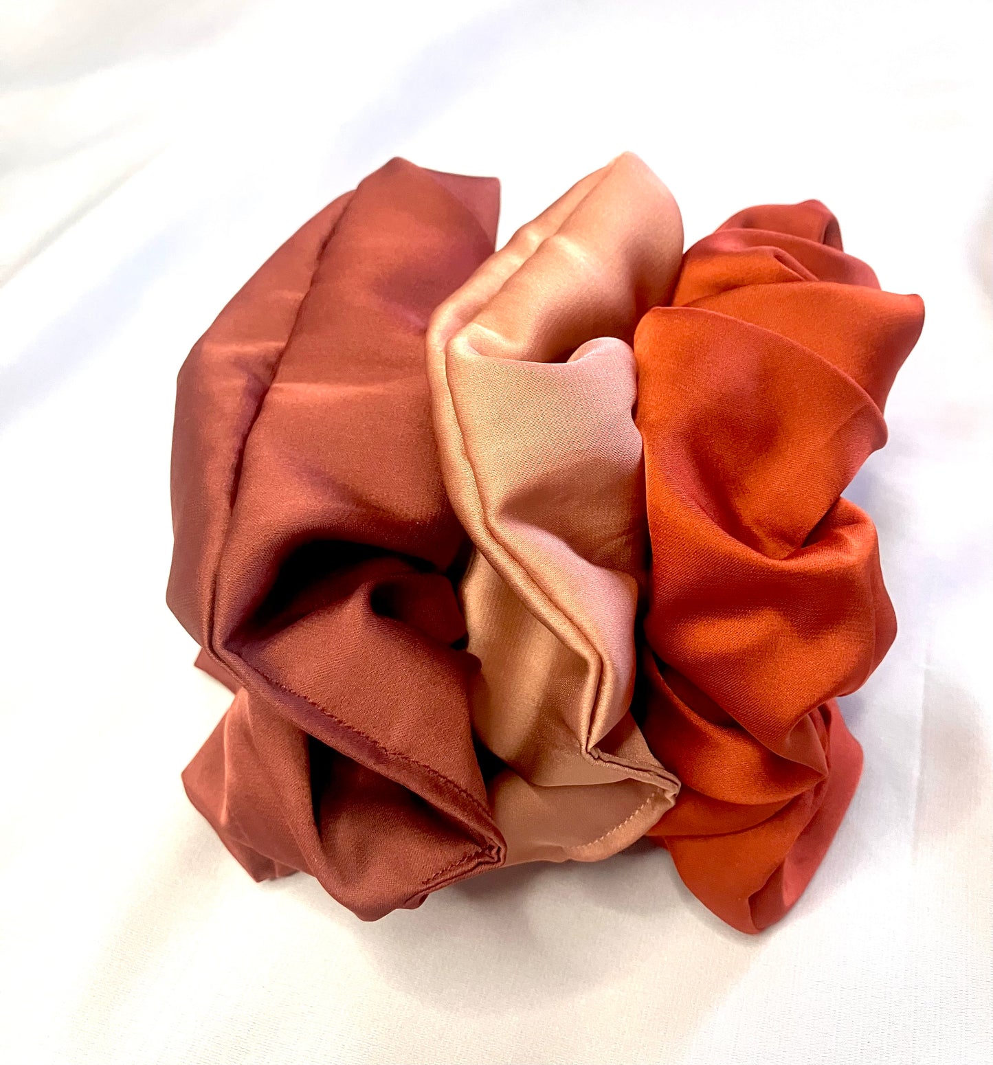 Trio Chouchou Soie de Satin / Silk Satin Scrunchie Trio Large