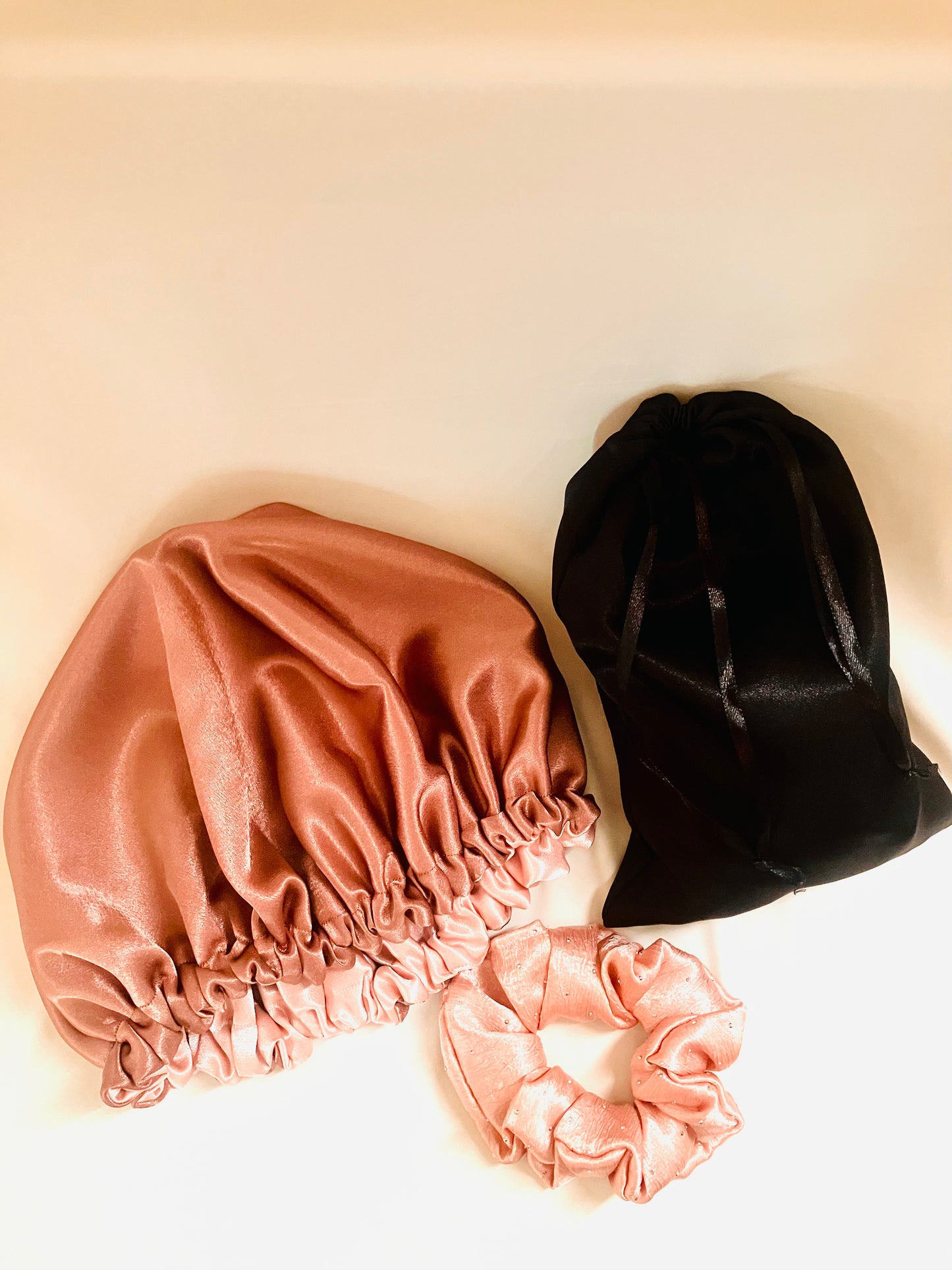 Rituel Nuit Satin –               Bonnet Satin Crêpé + 1 Chouchou Large